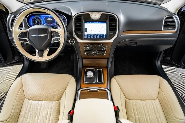 2019 Chrysler 300C C